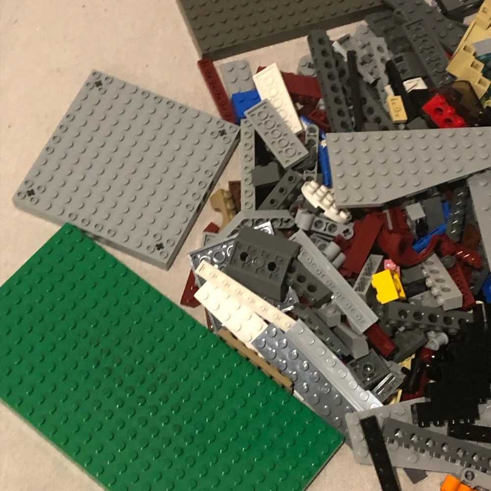 Random Miscellaneous LEGO Parts in Plastic Bin. NO Mini Figs. Please Read